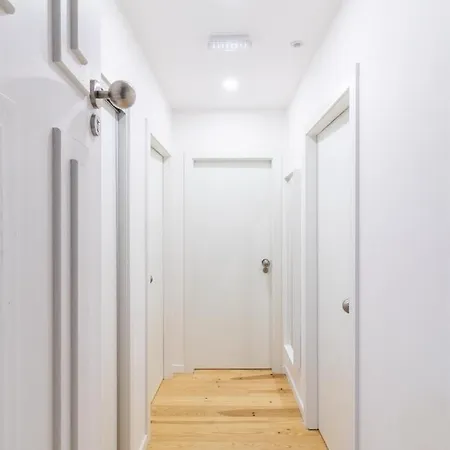 Mouraria's Place - Blue * ליסבון