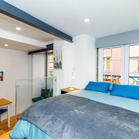 Mouraria's Place - Blue Lisboa